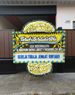 Papan Bunga Duka di Prawirodirjan