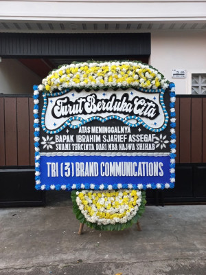 Papan Bunga Duka di Prawirodirjan